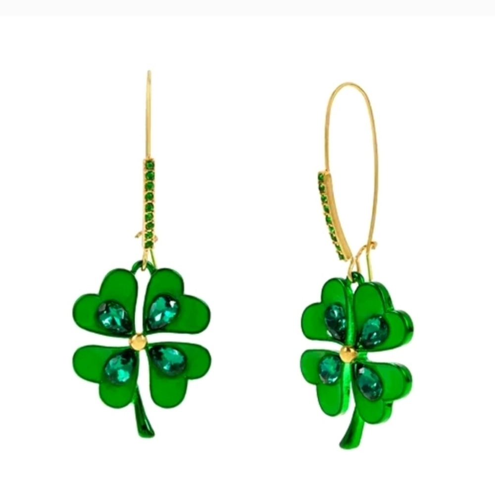 💚🔹️ Betsey Johnson 🔹️4 leaf  st Patrick's day clover dangle earrings ✨️🍀